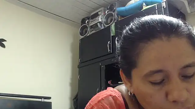 adrixxx38 online show from 04-25-26, 03:53