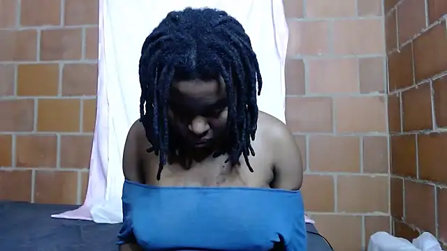 Magaharper10 online show from 10-26-25, 04:40