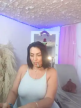 zullyxhot online show from 11-25-25, 09:37