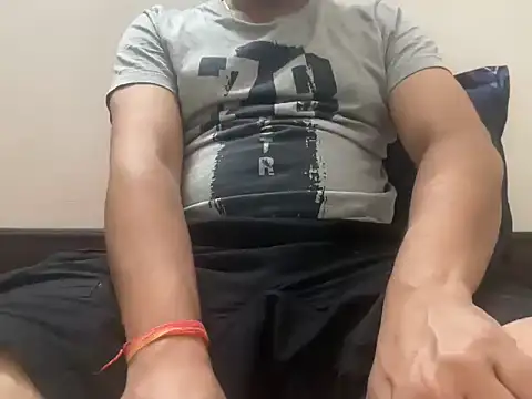 Snapshot of nishantsaraswat chatting on 10-28-25, 05:15 nishantsaraswat online show from 10-28-25, 05:15