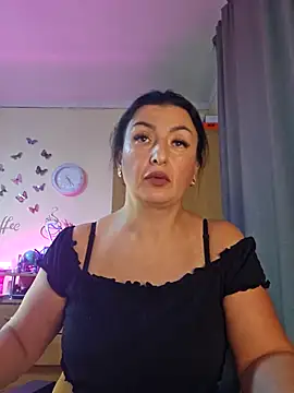 Hotangel75 online show from 10-27-25, 06:28