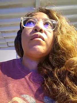 mila38 online show from 10-28-25, 05:48