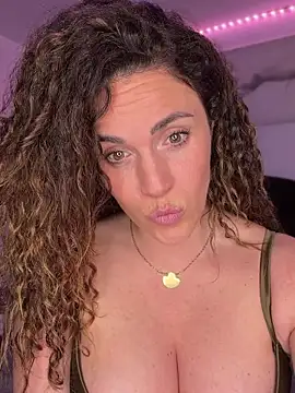 Clara-xoxo online show from 03-06-26, 10:50