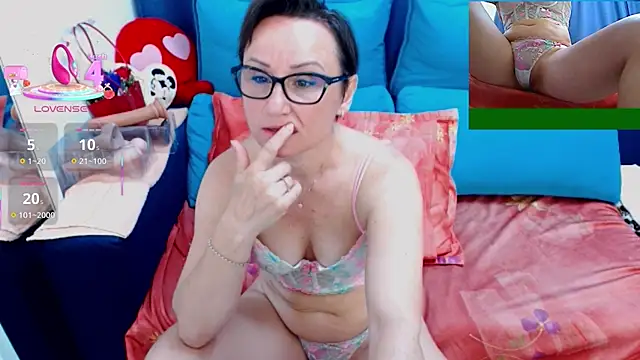 SexyNicolleX online show from 05-08-26, 03:23
