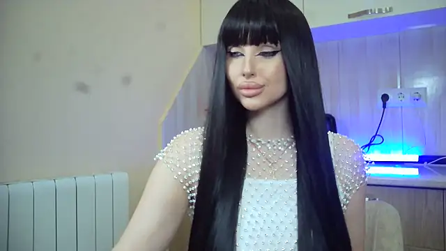 Lady Joli online show from 06-12-26, 05:34