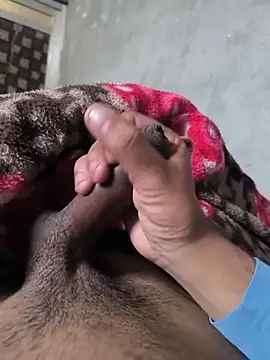 Snapshot of winterison chatting on 12-04-25, 03:05 winterison online show from 12-04-25, 03:05