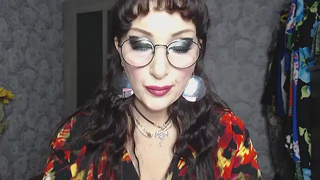 Aziza1 online show from 10-28-25, 02:31