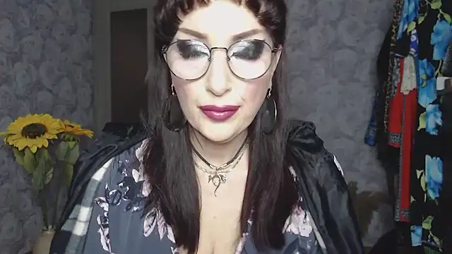 Aziza1 online show from 04-24-26, 02:19