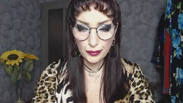 Aziza1 online show from 04-25-26, 02:03