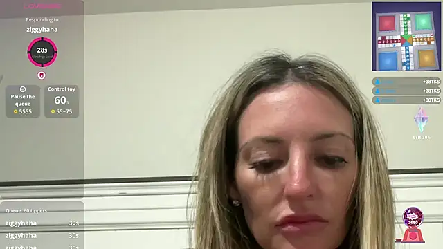 AmandaStarryNight online show from 04-28-26, 12:42