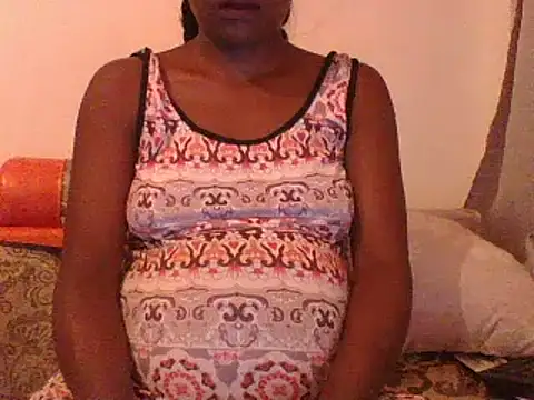 Snapshot of Hamie_sexy chatting on 03-18-25, 06:03 Hamie sexy online show from 03-18-25, 06:03