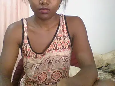 Snapshot of Hamie_sexy chatting on 10-01-25, 05:46 Hamie sexy online show from 10-01-25, 05:46