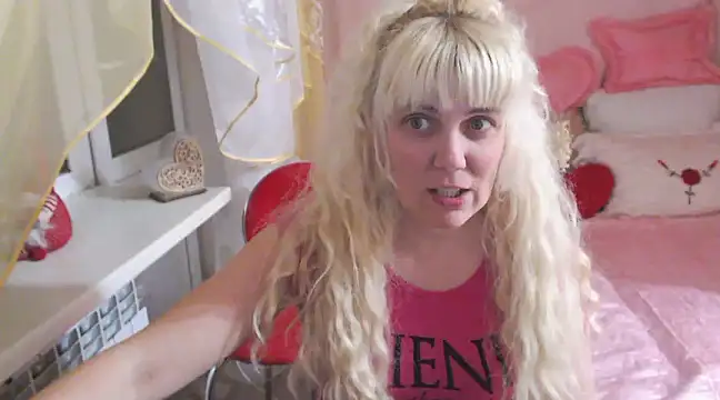 SunnySylvia online show from 02-21-25, 05:09