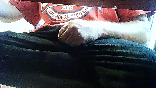 Snapshot of opreatiby chatting on 10-31-25, 01:34 opreatiby online show from 10-31-25, 01:34