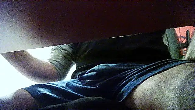 Snapshot of opreatiby chatting on 11-23-25, 04:40 opreatiby online show from 11-23-25, 04:40