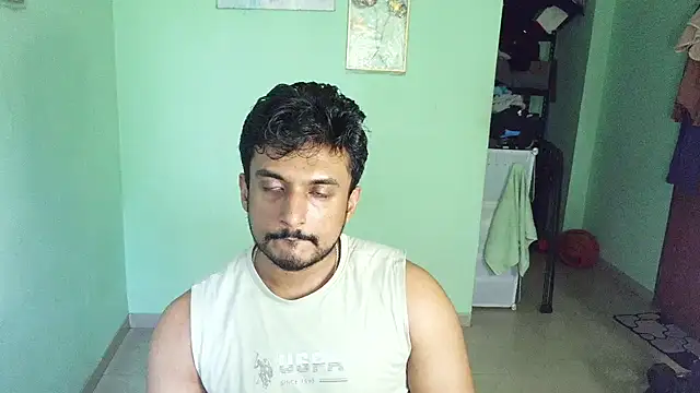 Snapshot of daringcutie chatting on 06-14-26, 05:09 daringcutie online show from 06-14-26, 05:09