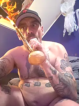 canadacockinme online show from 11-24-25, 08:25