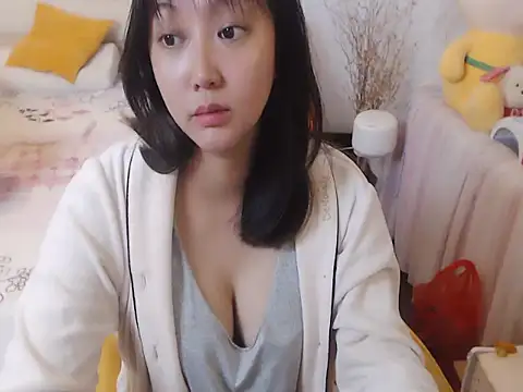 Snapshot of 328coco chatting on 03-13-25, 02:49 328coco online show from 03-13-25, 02:49