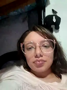 Snapshot of linda-schmidt chatting on 03-20-25, 03:13 linda-schmidt online show from 03-20-25, 03:13