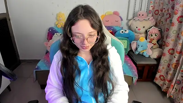 Snapshot of linda-schmidt chatting on 01-08-26, 03:09 linda-schmidt online show from 01-08-26, 03:09