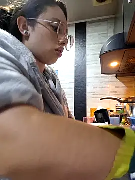 Snapshot of linda-schmidt chatting on 02-02-26, 02:54 linda-schmidt online show from 02-02-26, 02:54