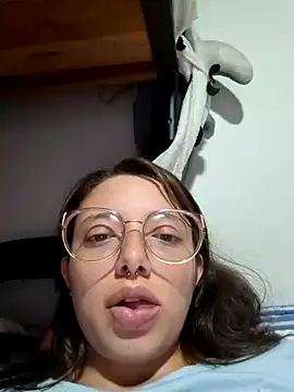 Snapshot of linda-schmidt chatting on 02-11-26, 03:00 linda-schmidt online show from 02-11-26, 03:00