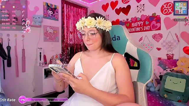 Snapshot of linda-schmidt chatting on 02-28-26, 11:28 linda-schmidt online show from 02-28-26, 11:28