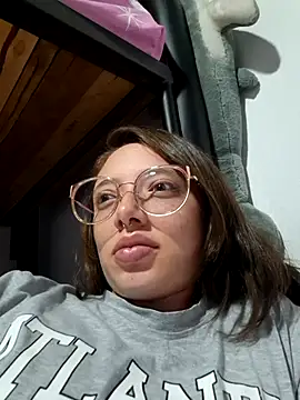linda-schmidt online show from 05-25-26, 02:17