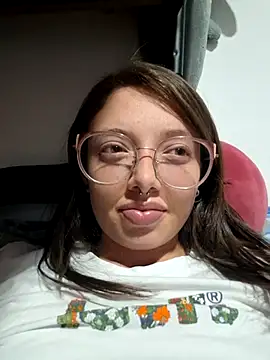 linda-schmidt online show from 06-23-26, 03:37