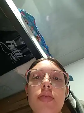 linda-schmidt online show from 07-07-26, 01:41