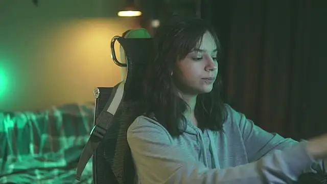 alyssa sweet online show from 09-19-25, 03:41