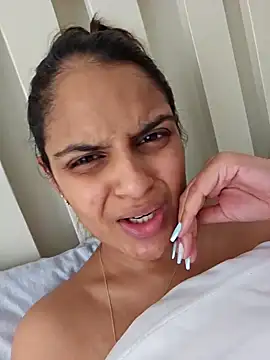 Snapshot of DirtySnowball69 chatting on 12-10-24, 10:17 DirtySnowball69 online show from 12-10-24, 10:17