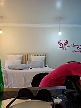 Snapshot of DirtySnowball69 chatting on 02-07-25, 03:08 DirtySnowball69 online show from 02-07-25, 03:08