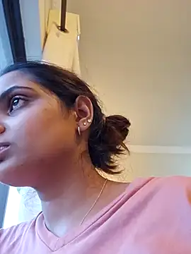 Snapshot of DirtySnowball69 chatting on 02-12-25, 04:33 DirtySnowball69 online show from 02-12-25, 04:33