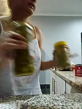 Snapshot of DirtySnowball69 chatting on 09-16-25, 05:58 DirtySnowball69 online show from 09-16-25, 05:58