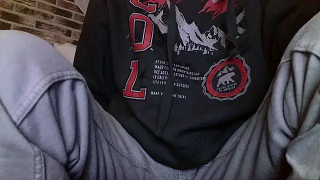 Snapshot of InMeinenMund chatting on 01-18-25, 02:47 InMeinenMund online show from 01-18-25, 02:47