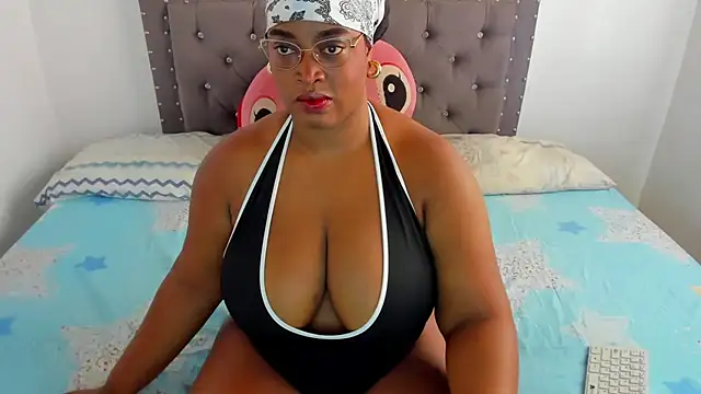 NinaGrey  online show from 06-17-26, 10:10