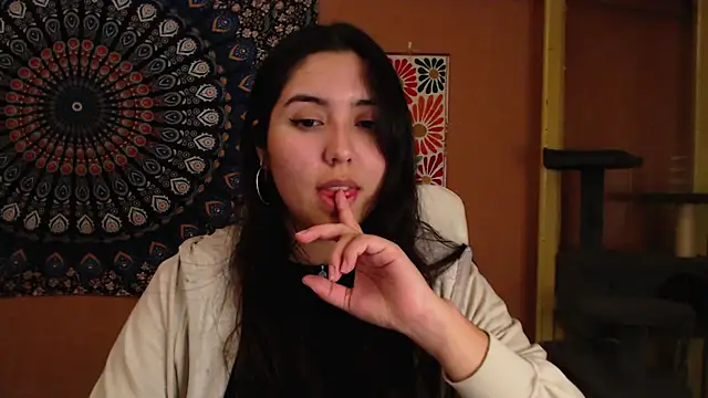 Snapshot of IntimateTales chatting on 12-09-24, 08:54 IntimateTales online show from 12-09-24, 08:54