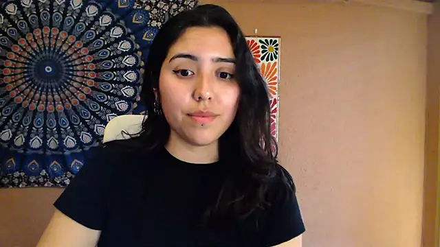 Snapshot of IntimateTales chatting on 03-20-25, 03:47 IntimateTales online show from 03-20-25, 03:47