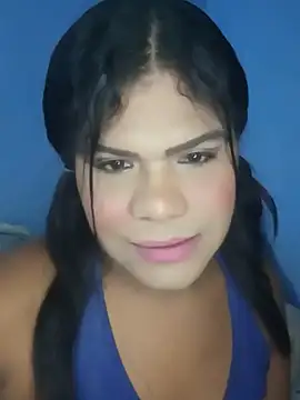 Snapshot of Danypasion chatting on 06-19-26, 11:30 Danypasion online show from 06-19-26, 11:30