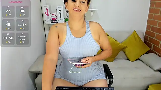 Snapshot of rukminilatin chatting on 09-13-25, 06:35 rukminilatin online show from 09-13-25, 06:35