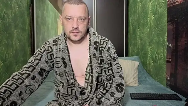 DanielOhCool online show from 05-13-26, 06:11