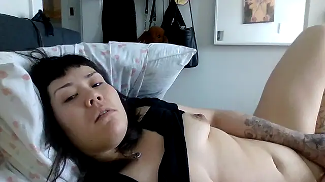 missemi online show from 02-22-26, 04:16