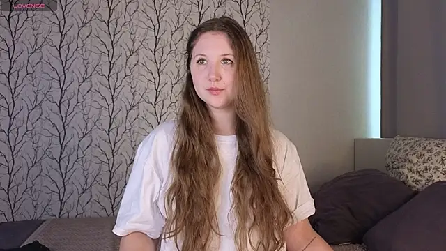 Snapshot of Elizavetta_Miller chatting on 08-08-26, 02:52 Elizavetta Miller online show from 08-08-26, 02:52