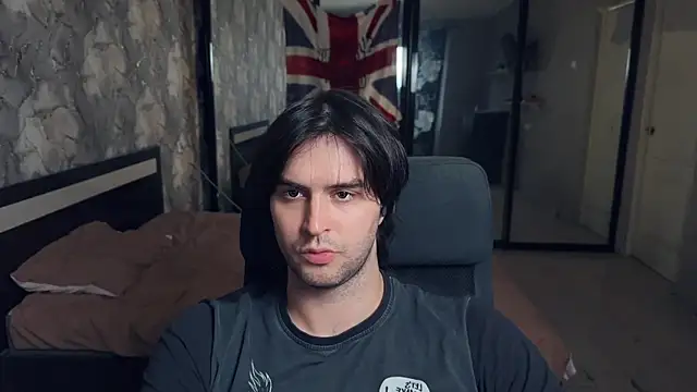 keanu reevez online show from 10-13-25, 01:44