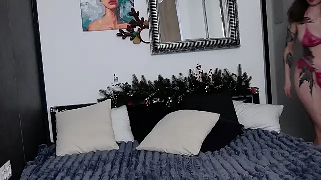 Snapshot of Ashley_Ross_ chatting on 02-04-25, 07:40 Ashley Ross online show from 02-04-25, 07:40