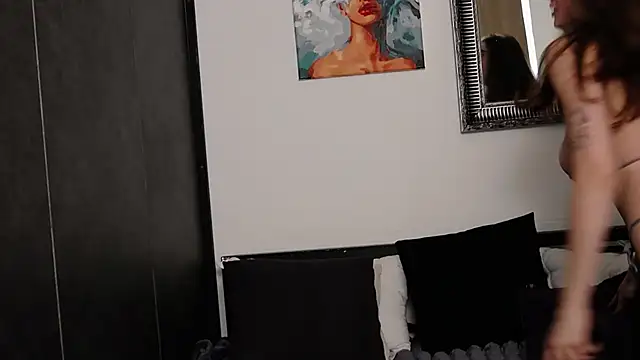 Snapshot of Ashley_Ross_ chatting on 02-20-25, 10:27 Ashley Ross online show from 02-20-25, 10:27