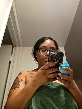 Teila21 online show from 04-18-26, 02:26