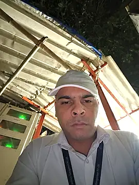 Snapshot of Vickyrajput009 chatting on 01-15-26, 08:01 Vickyrajput009 online show from 01-15-26, 08:01