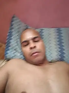 Snapshot of Vickyrajput009 chatting on 02-14-26, 10:23 Vickyrajput009 online show from 02-14-26, 10:23